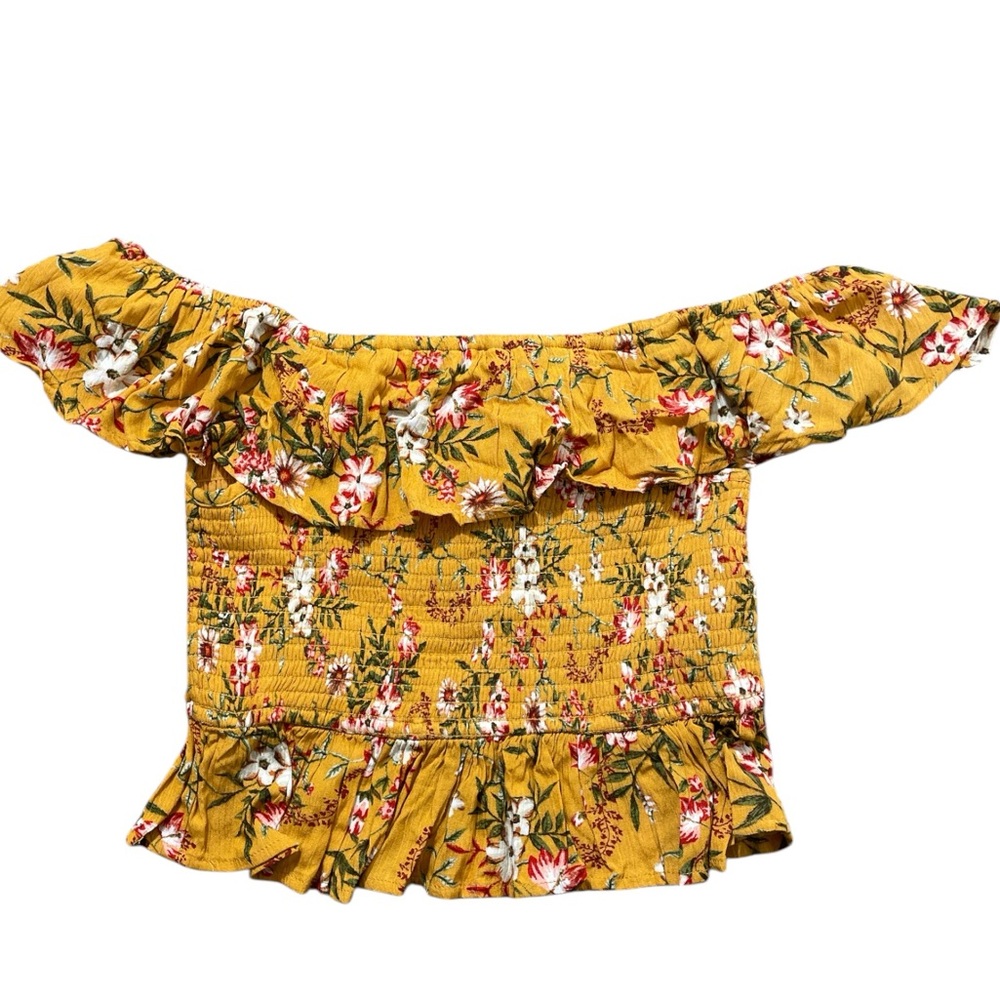 D6- NEW NWT- Sofi Angel Yellow Floral Crop Top